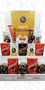 Cesta regalo bombones Lindt chocolatinas Lindor y chocolates