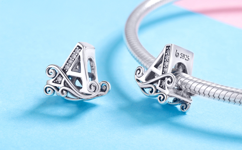 TIZU Charms Letras de plata 925