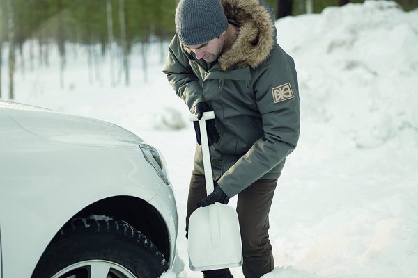 SnowXpert Pala de nieve para el coche, Longitud: 63 cm, Material sintético reforzado con fibra de vidrio con bordes de aluminio, Blanco, 1019347